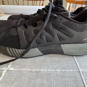 Reebok Fusion Flexweave Mesh Work Sneakers, sz 10.5W.